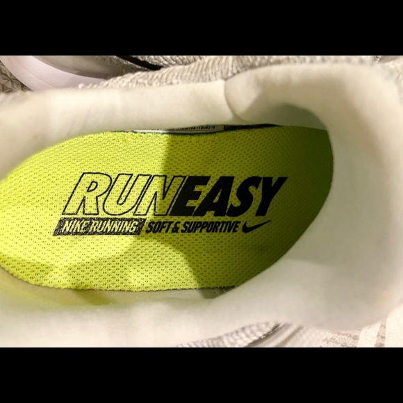 Women’s Gray Nike Run Easy Running Shoe - Picture 4 of 7